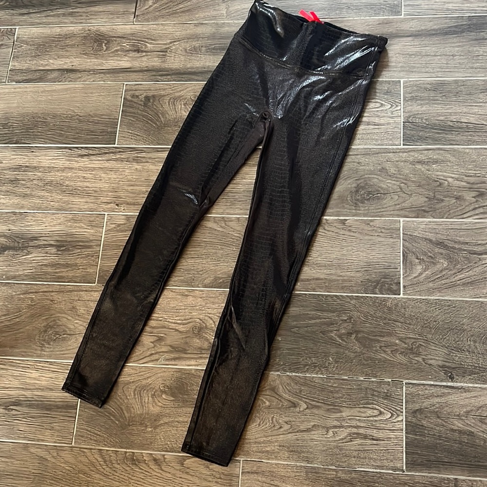 Spanx leggings size m